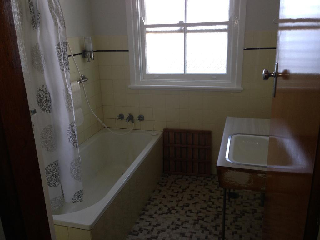 The Convent Glen Innes Rum bild